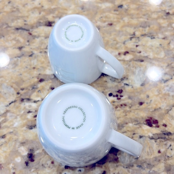 NESPRESSO LUNGO & ESPRESSO CUPS AND SAUCER - Picture 3 of 4